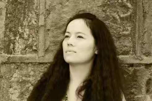 朗誦：林菲兒   重慶電視藝術家協會會員、菲兒電臺創始人，國際廣播電臺駐重慶特約主持、參與錄制中國廣播電視總臺大型文藝節目《朗讀者》等節目.jpg